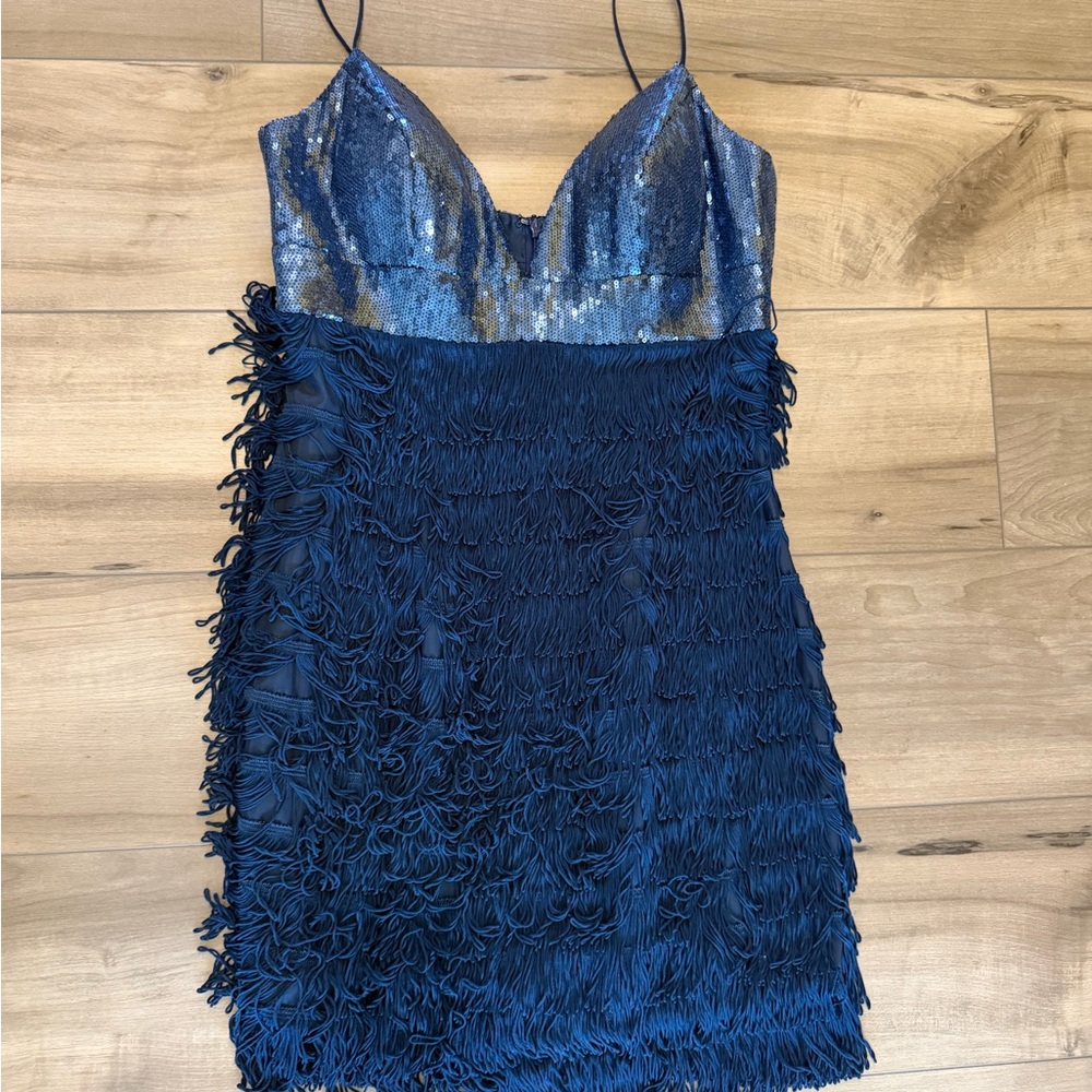 Sherri Hill Blue Sequin & Fringe Spaghetti-Strap Party Dress size 4